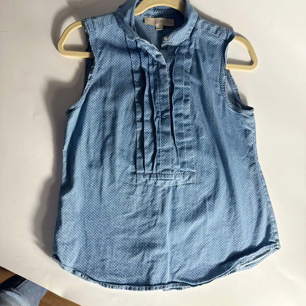 Ann Taylor Loft shirt polkadot chambray button tank S petite denim